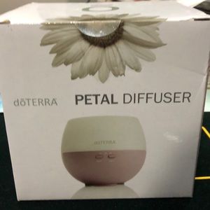 Doterra petal diffuser